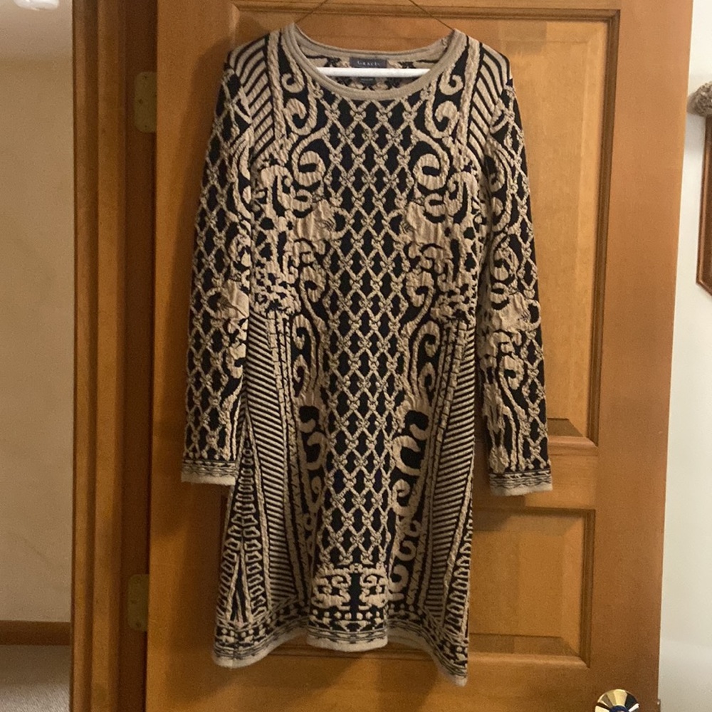 Elegant Black and Cream Patterned knit Dress By Garcia Size M